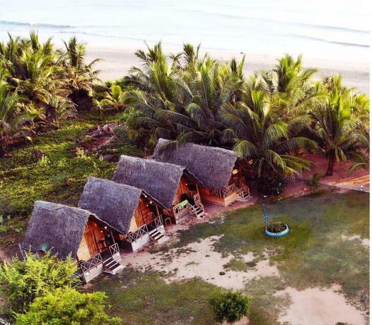 Ceylon Antheia Beach Resort Nilaveli Exterior photo